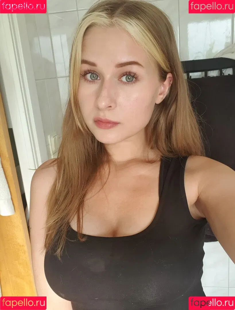 yaboielina Onlyfans Photo Gallery 