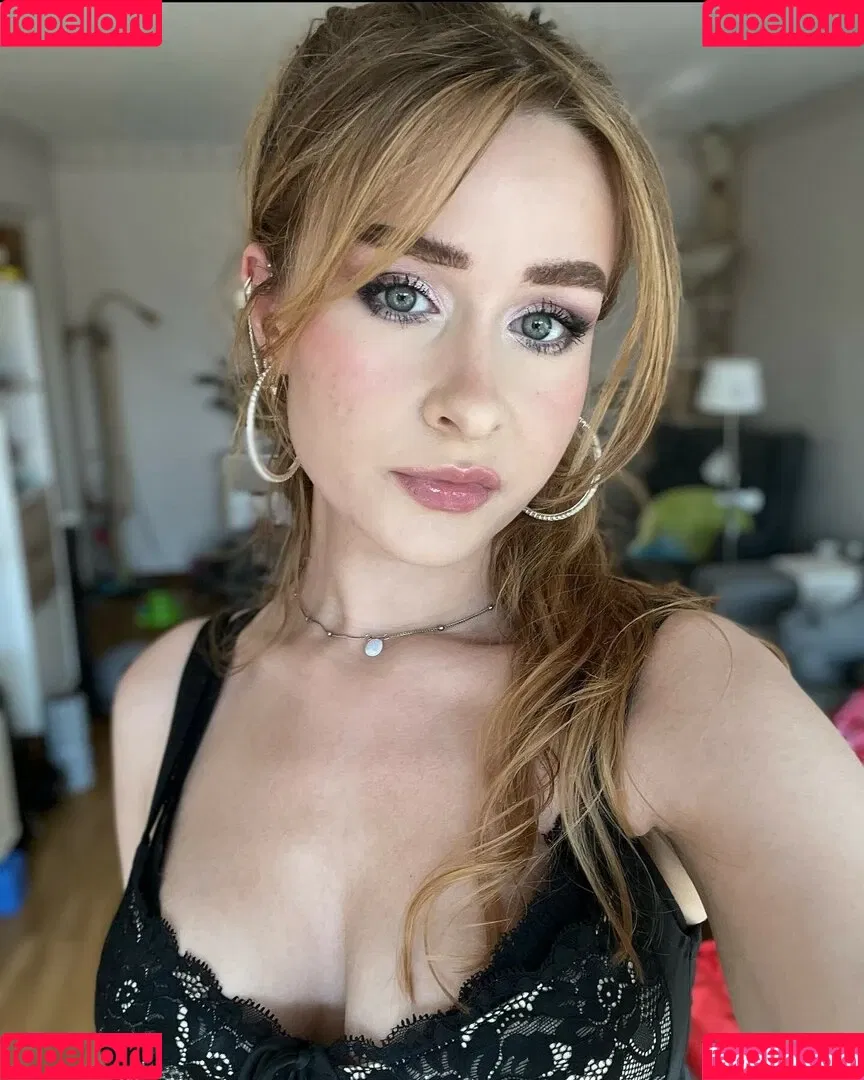 yaboielina Onlyfans Photo Gallery 