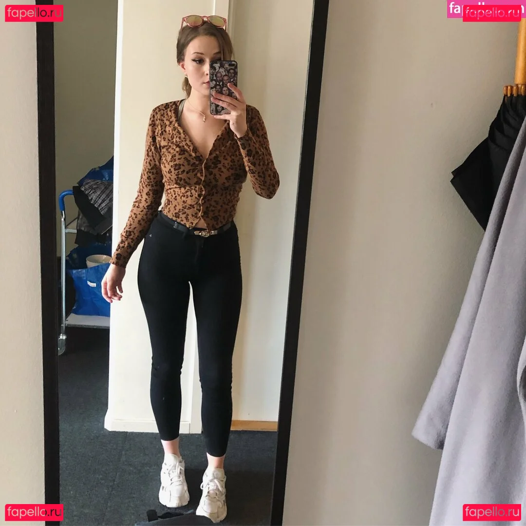 yaboielina Onlyfans Photo Gallery 