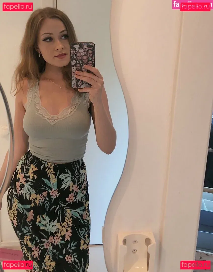 yaboielina Onlyfans Photo Gallery 