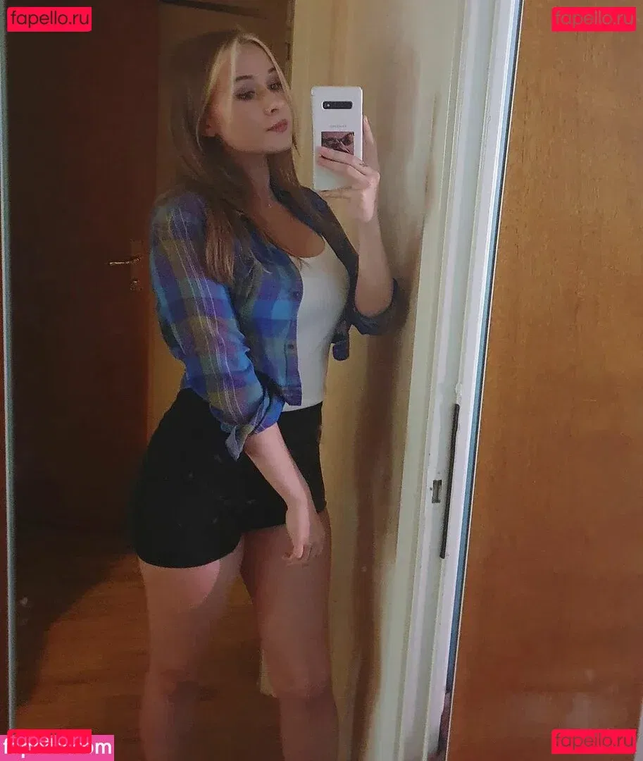 yaboielina Onlyfans Photo Gallery 