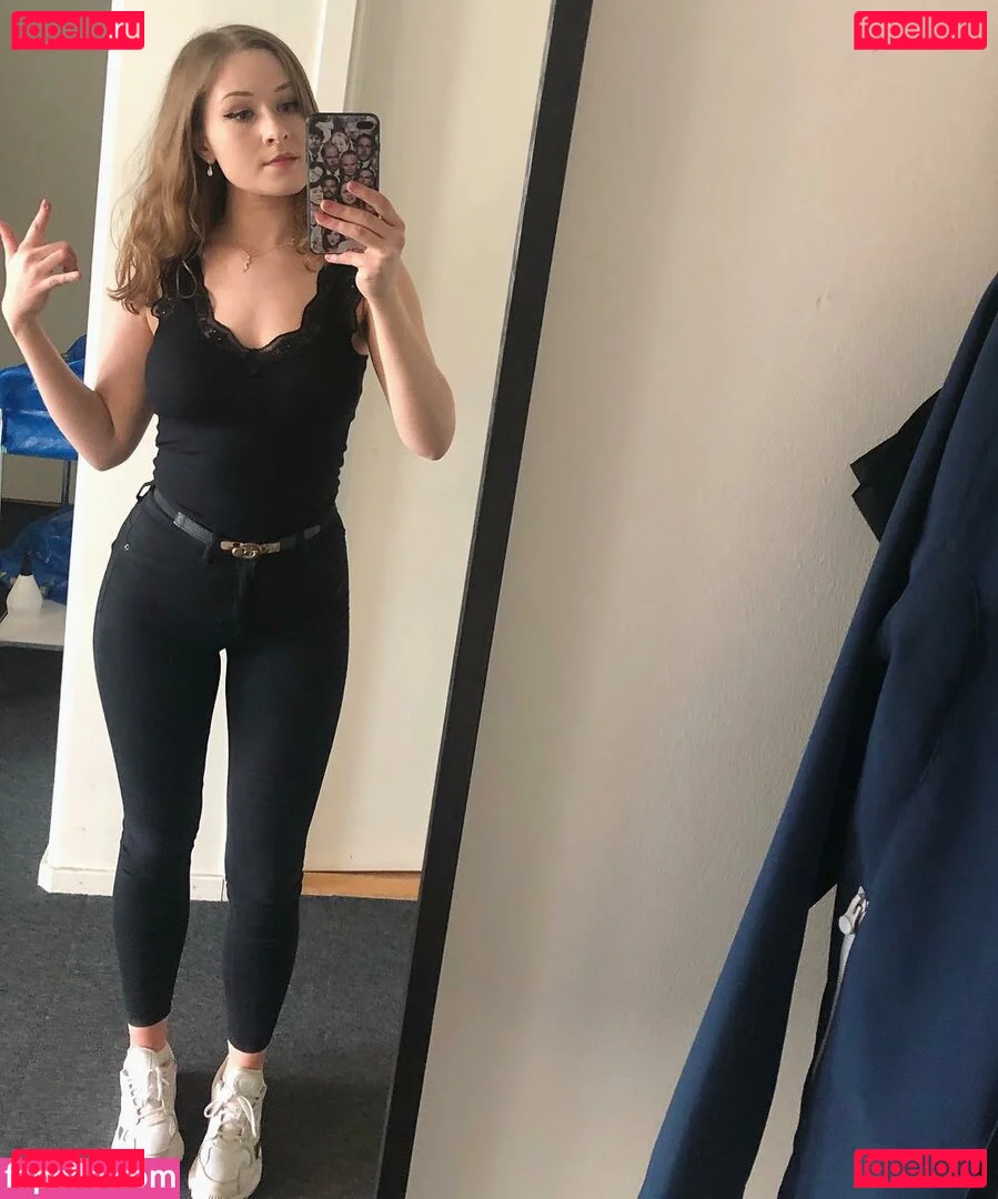 yaboielina Onlyfans Photo Gallery 