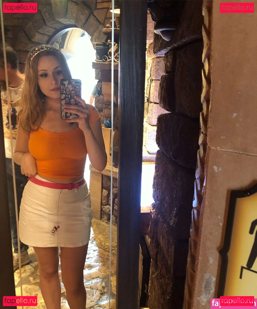 yaboielina Onlyfans Photo Gallery 