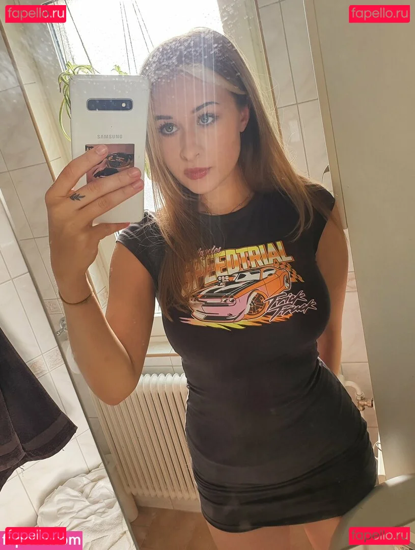 yaboielina Onlyfans Photo Gallery 