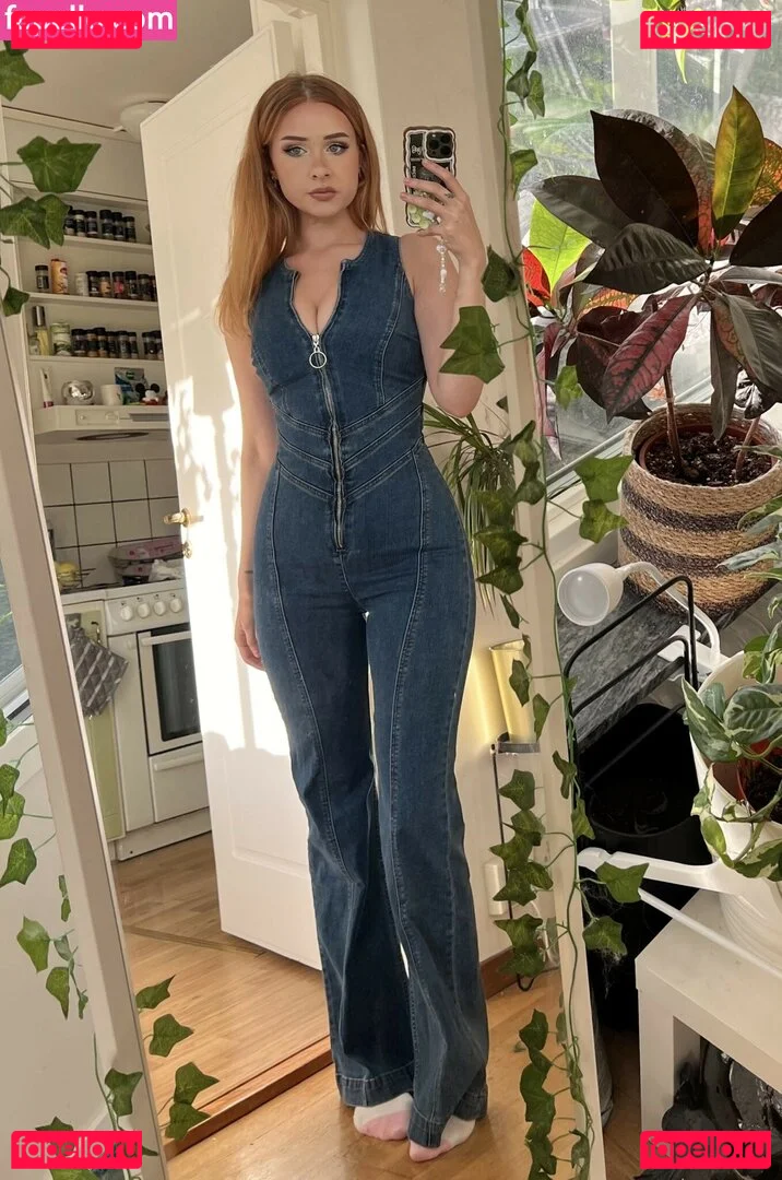 yaboielina Onlyfans Photo Gallery 