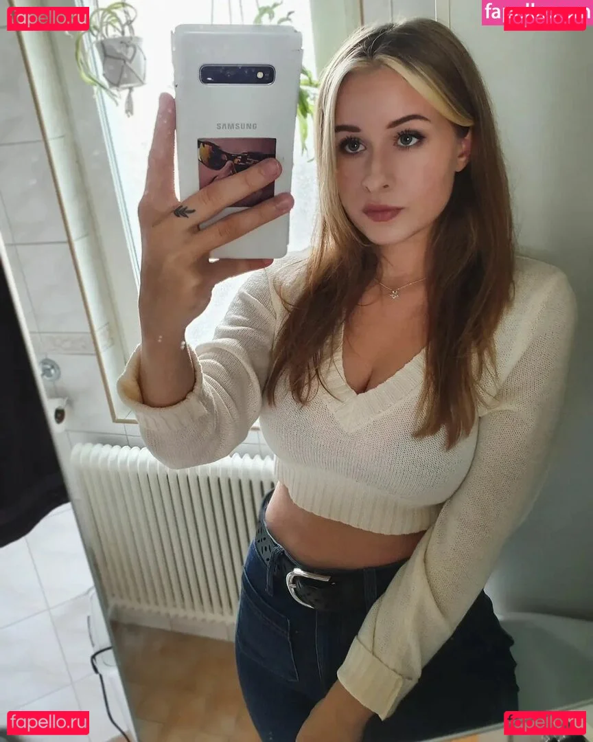 yaboielina Onlyfans Photo Gallery 