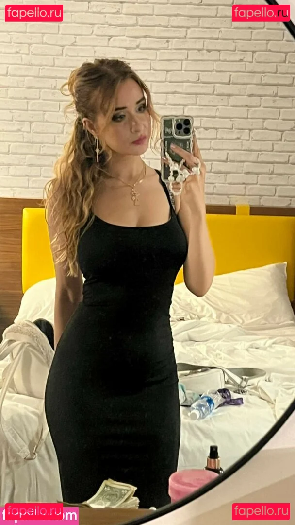 yaboielina Onlyfans Photo Gallery 