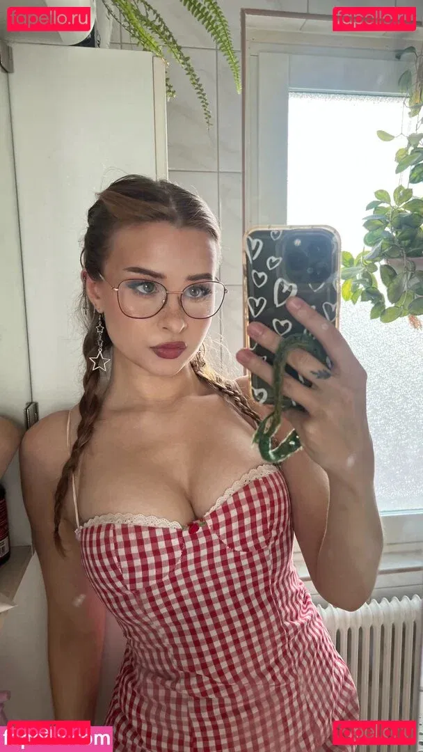 yaboielina Onlyfans Photo Gallery 