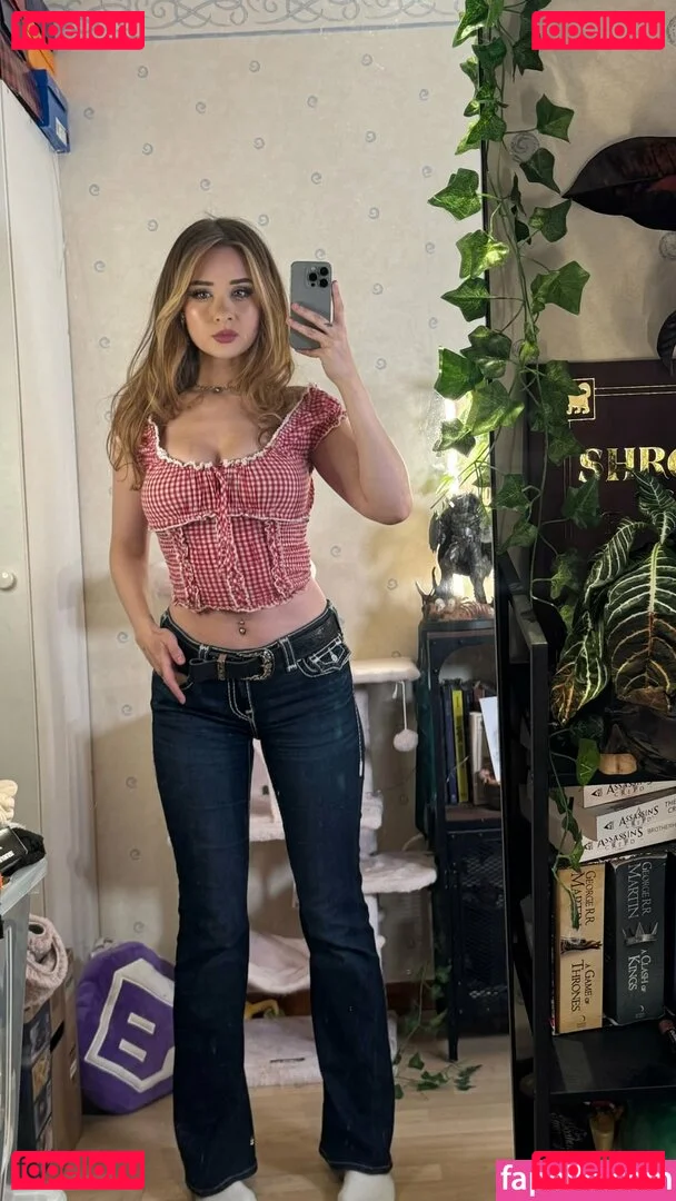 yaboielina Onlyfans Photo Gallery 