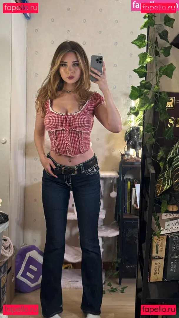 yaboielina Onlyfans Photo Gallery 