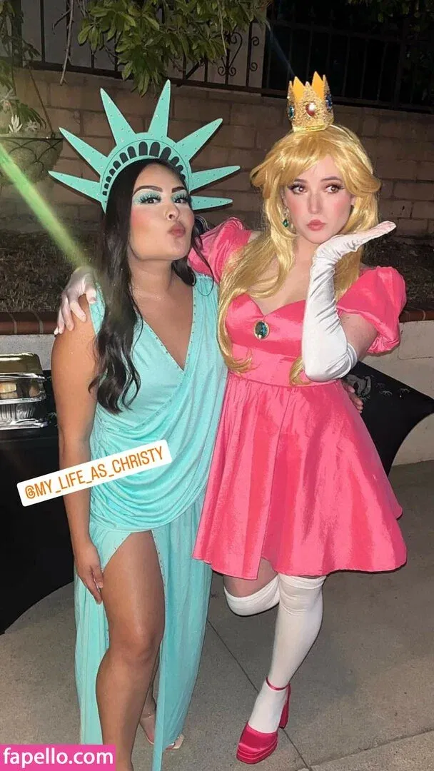 Goodnight Moon Onlyfans Photo Gallery 