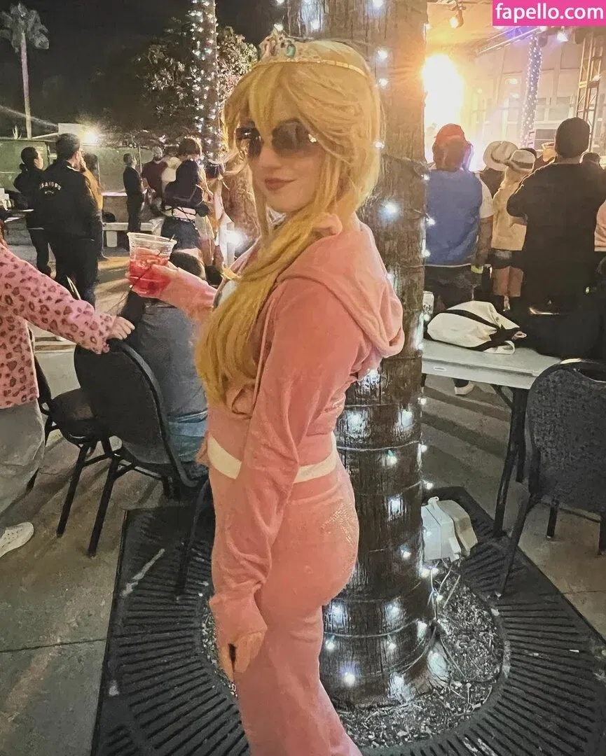 Goodnight Moon Onlyfans Photo Gallery 