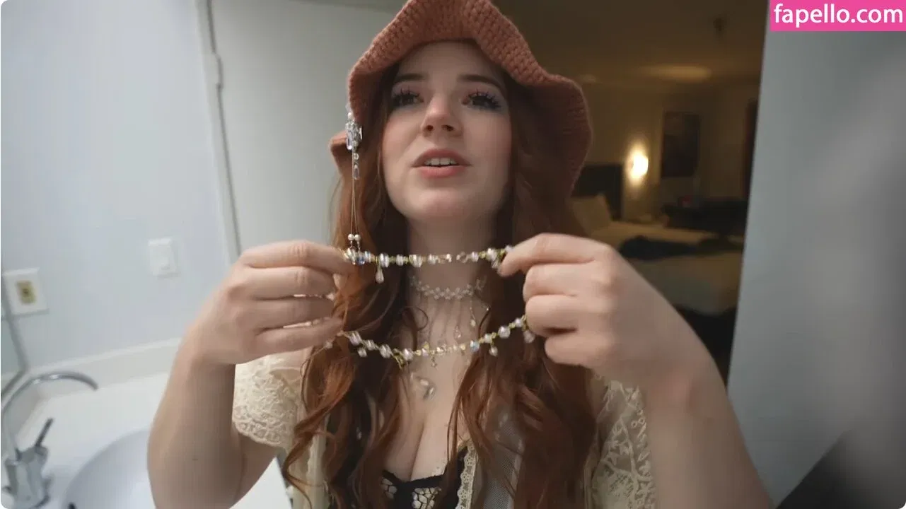 Goodnight Moon Onlyfans Photo Gallery 