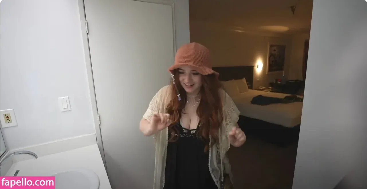 Goodnight Moon Onlyfans Photo Gallery 