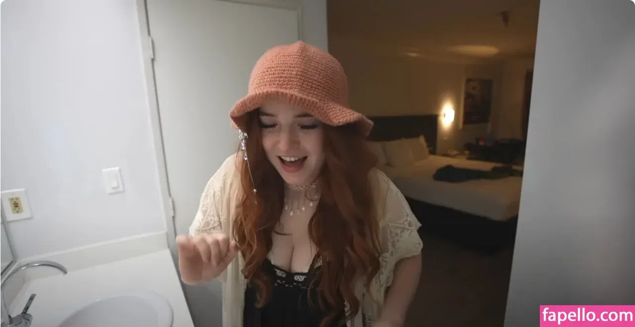 Goodnight Moon Onlyfans Photo Gallery 