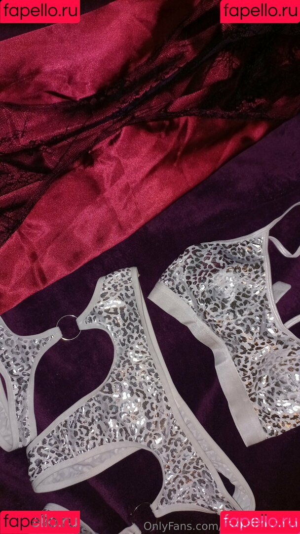 yourkinkykitty Onlyfans Photo Gallery 