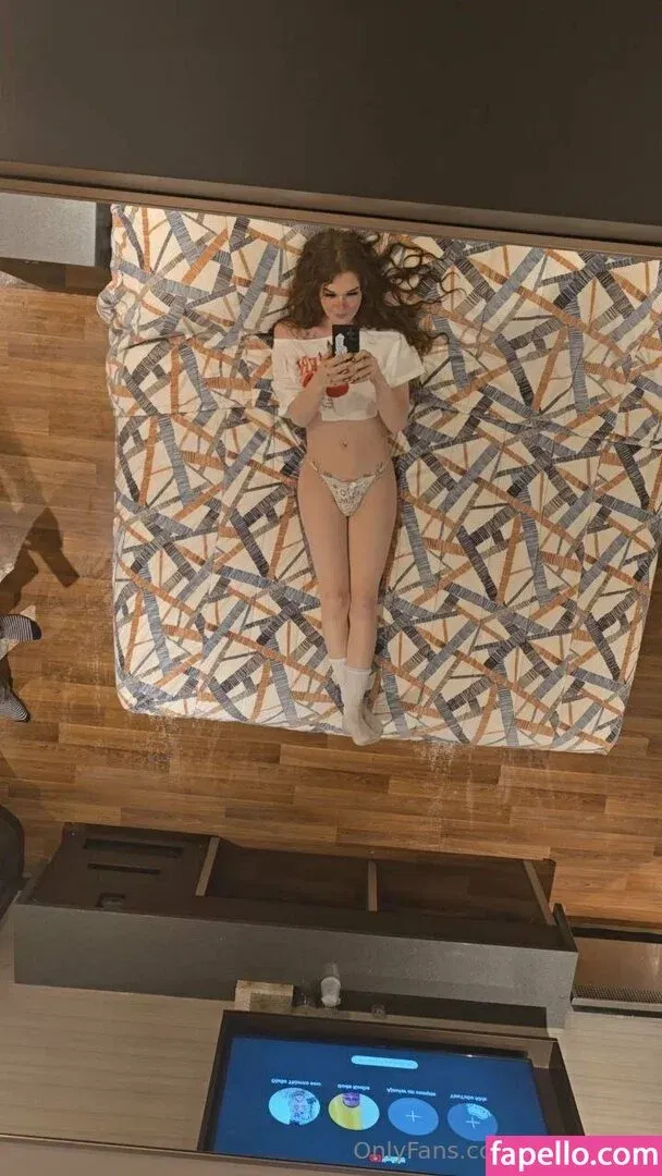 vella_baby Onlyfans Photo Gallery 