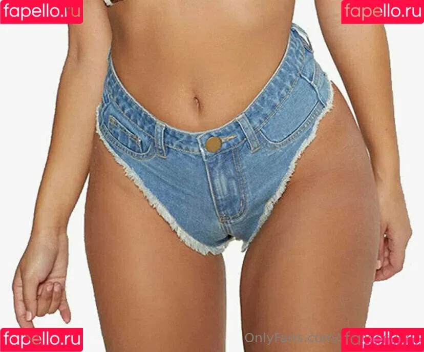 midwestkali Onlyfans Photo Gallery 