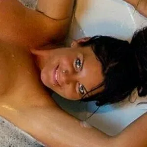 midwestkali Onlyfans Photo Gallery 