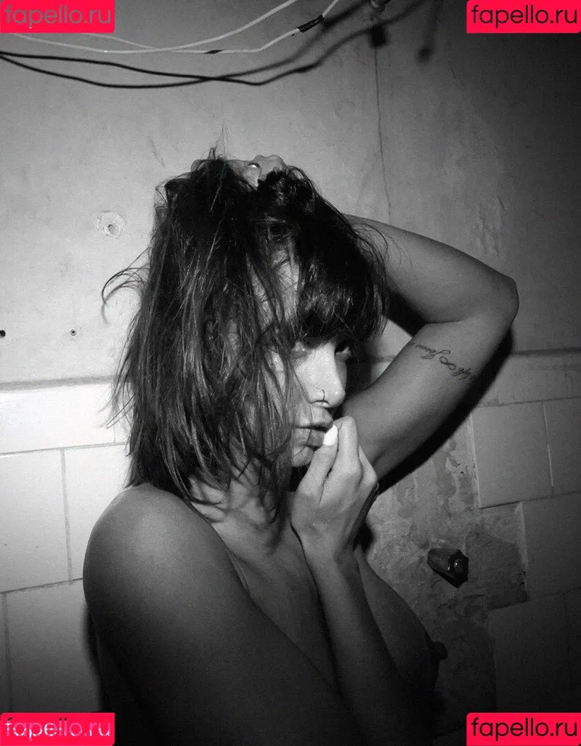 Emmanuelle Guimarães Onlyfans Photo Gallery 