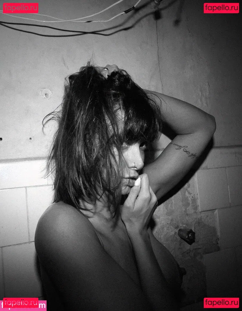 Emmanuelle Guimarães Onlyfans Photo Gallery 