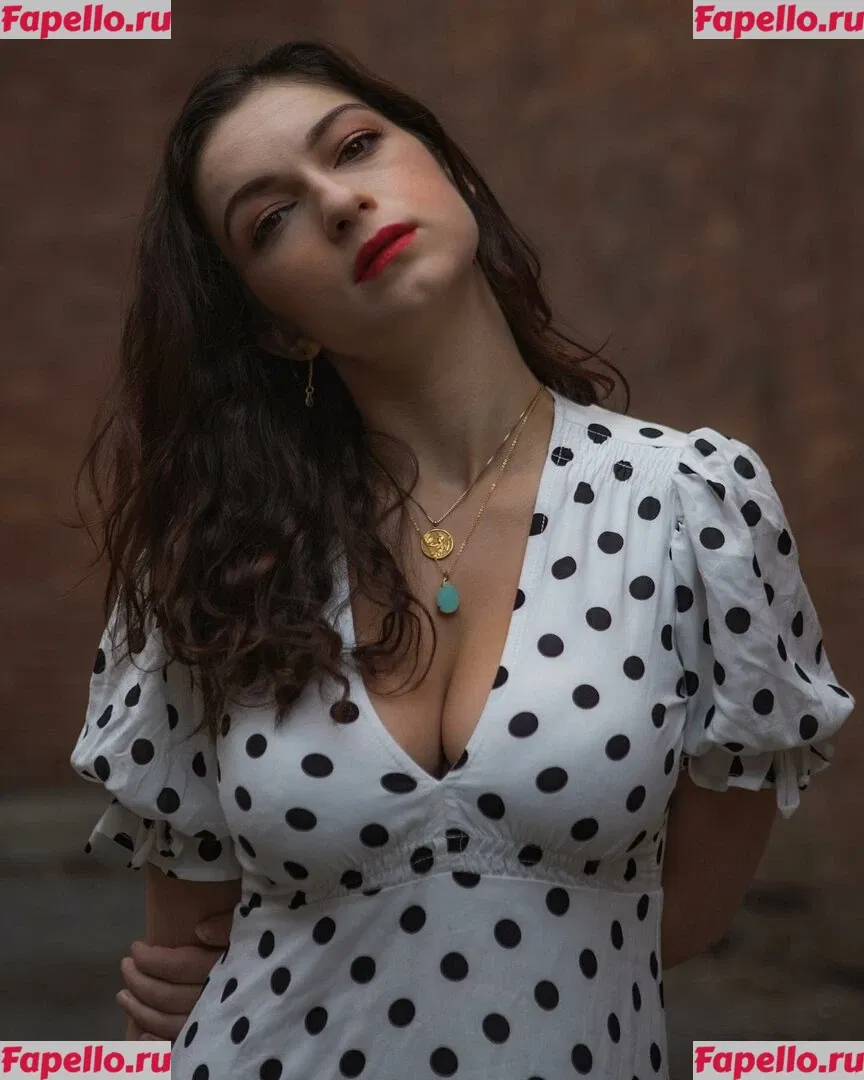 Sydney Meyer Onlyfans Photo Gallery 