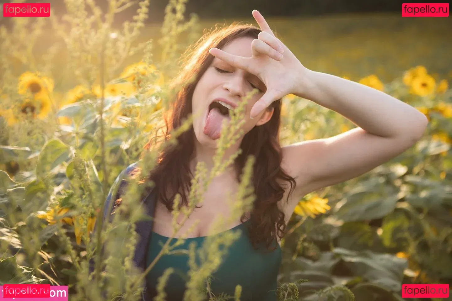 Sydney Meyer Onlyfans Photo Gallery 