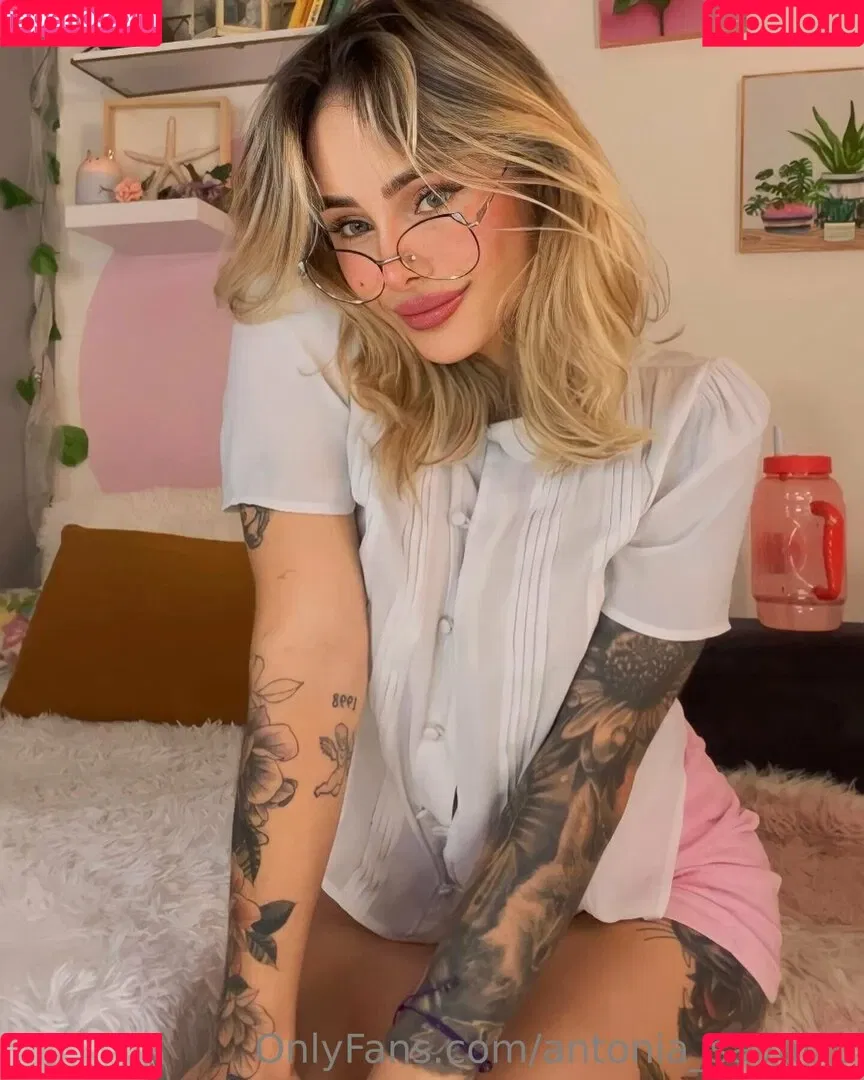 antonia_savatto Onlyfans Photo Gallery 