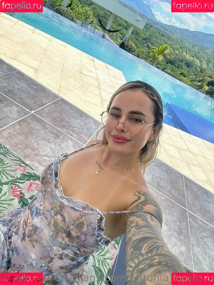 antonia_savatto Onlyfans Photo Gallery 