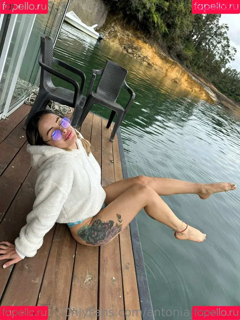 antonia_savatto Onlyfans Photo Gallery 
