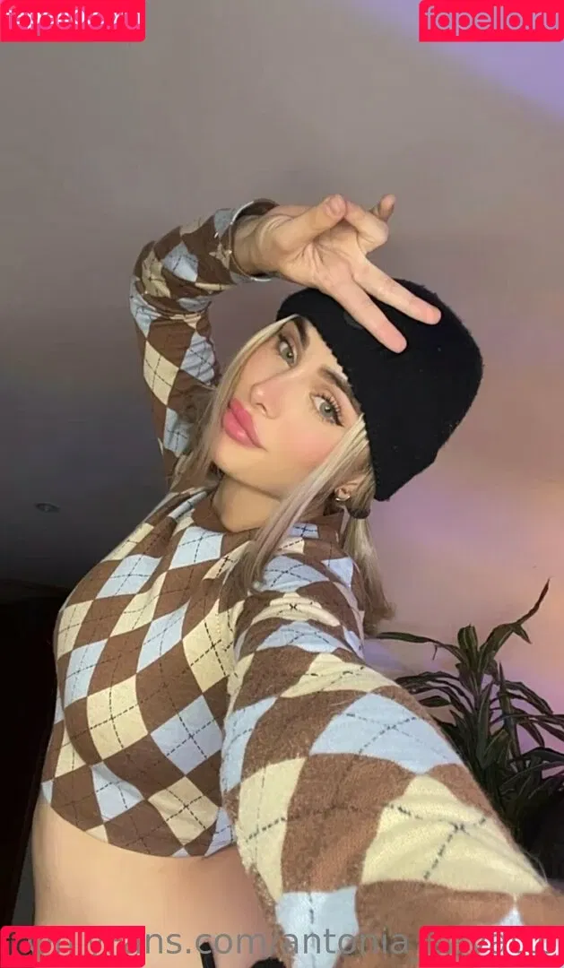 antonia_savatto Onlyfans Photo Gallery 