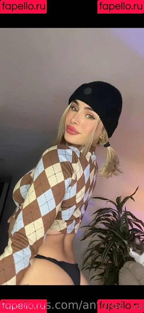 antonia_savatto Onlyfans Photo Gallery 