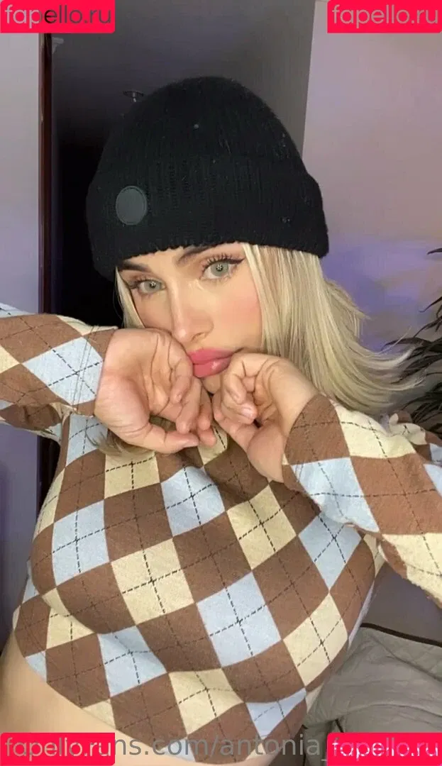 antonia_savatto Onlyfans Photo Gallery 