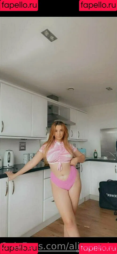 alissaquinn Onlyfans Photo Gallery 