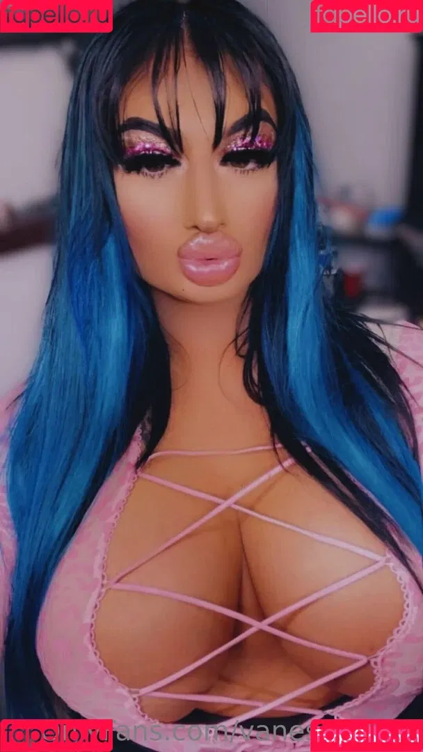 vanessawells Onlyfans Photo Gallery 