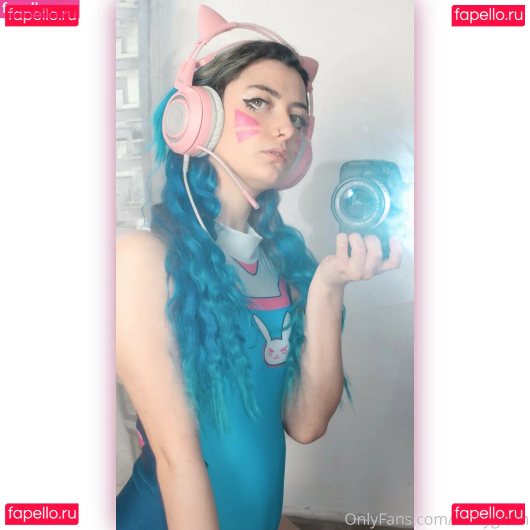 bickygram Onlyfans Photo Gallery 