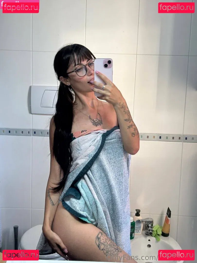 bickygram Onlyfans Photo Gallery 