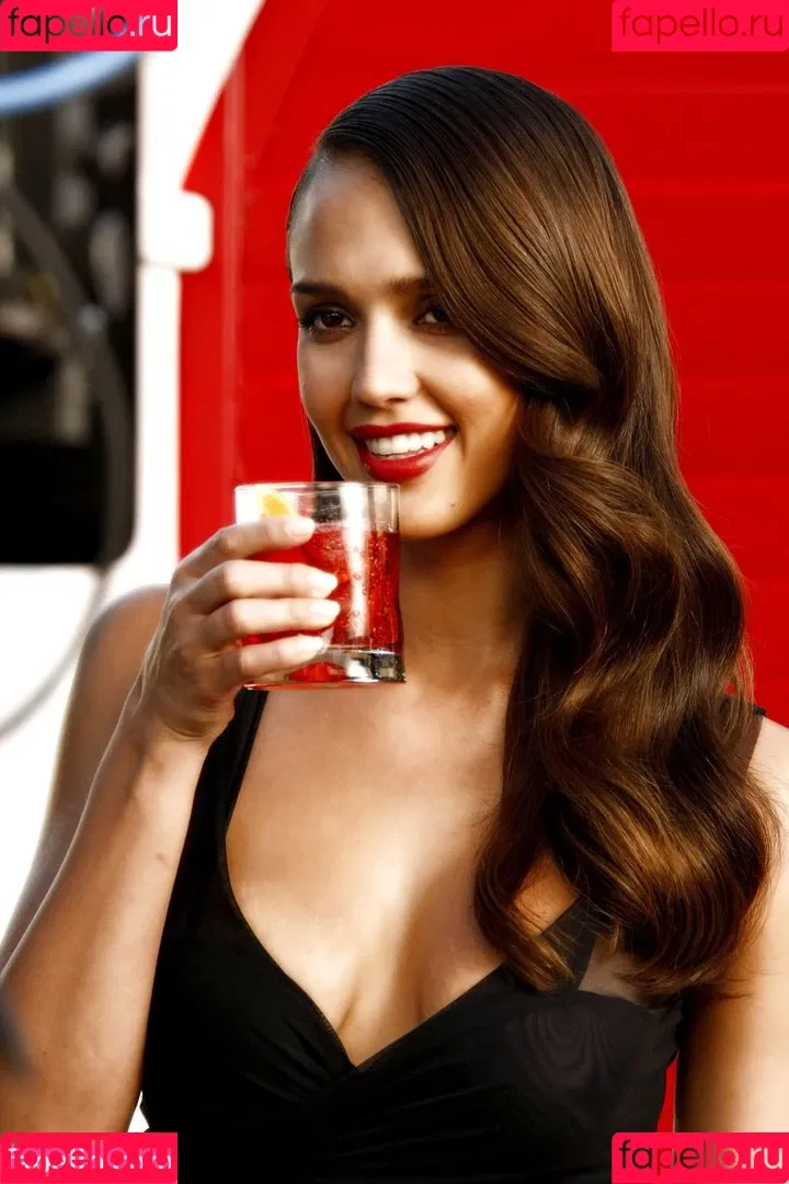 Jessica Alba Onlyfans Photo Gallery 
