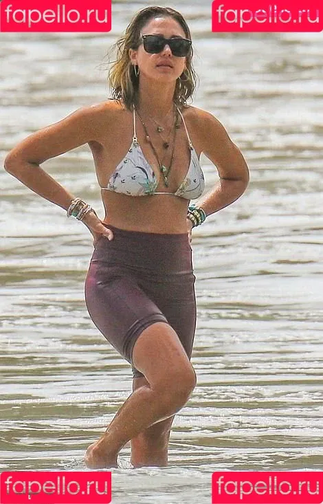 Jessica Alba Onlyfans Photo Gallery 