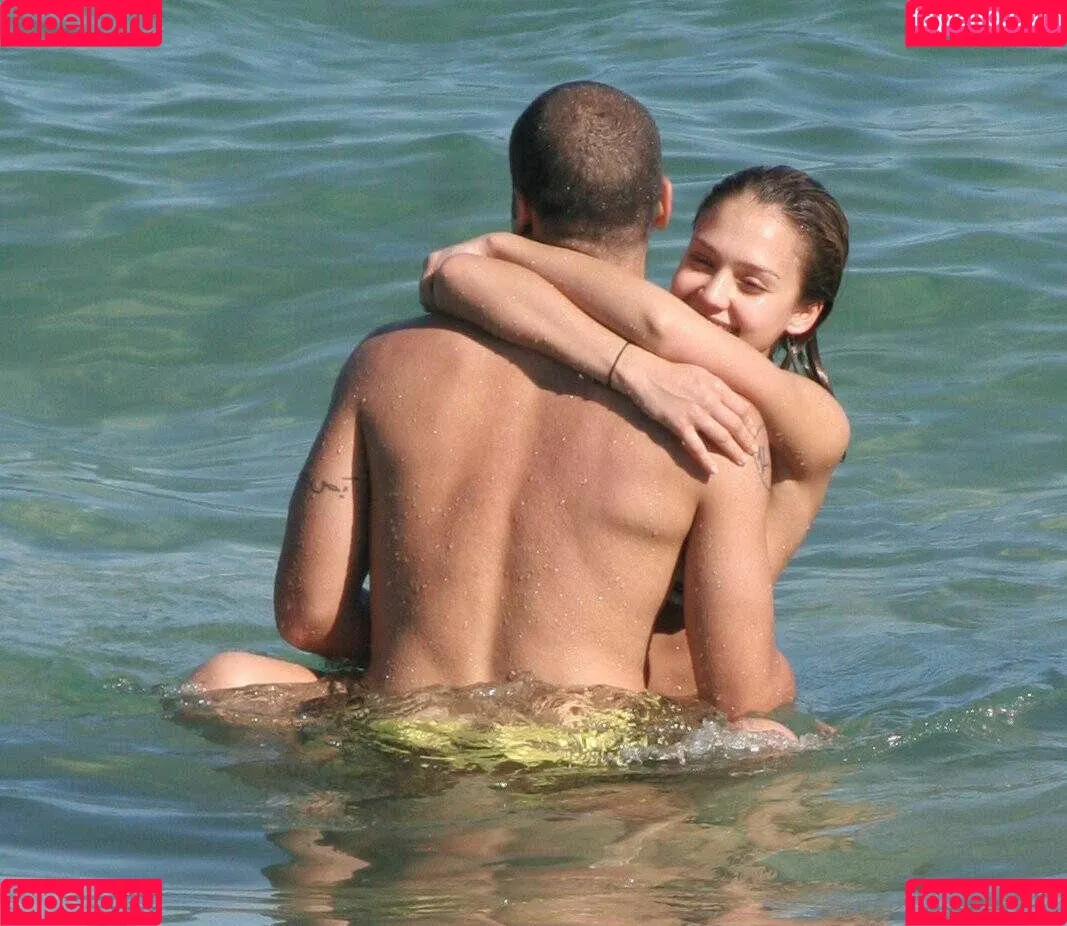 Jessica Alba Onlyfans Photo Gallery 