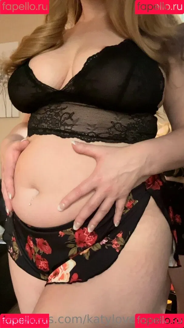 katylovessnacks Onlyfans Photo Gallery 