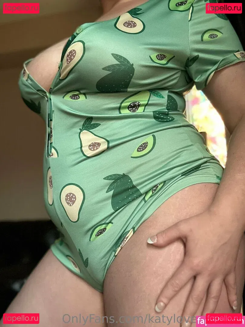 katylovessnacks Onlyfans Photo Gallery 