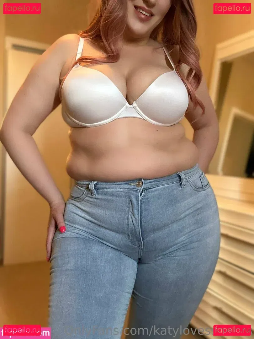 katylovessnacks Onlyfans Photo Gallery 