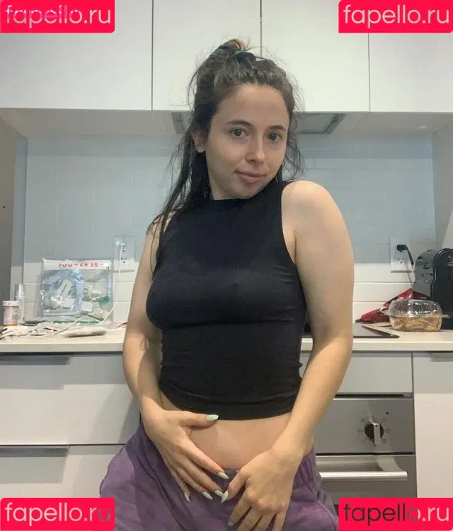 Esther Povitsky Onlyfans Photo Gallery 