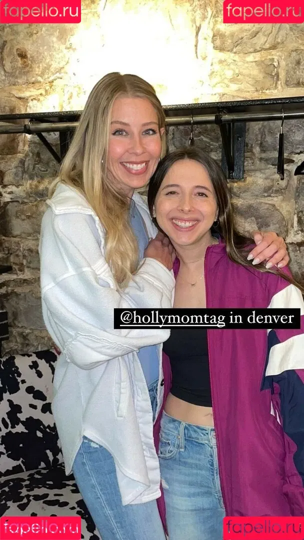 Esther Povitsky Onlyfans Photo Gallery 