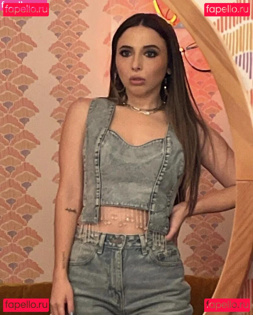 Esther Povitsky Onlyfans Photo Gallery 