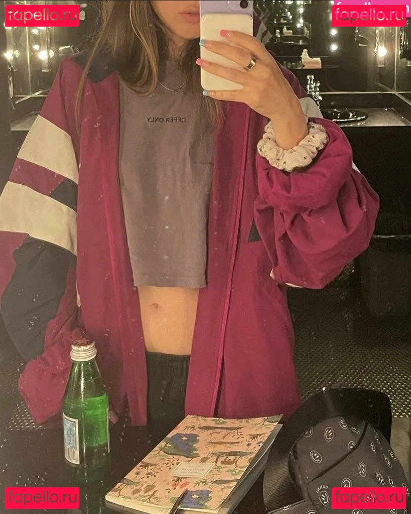 Esther Povitsky Onlyfans Photo Gallery 