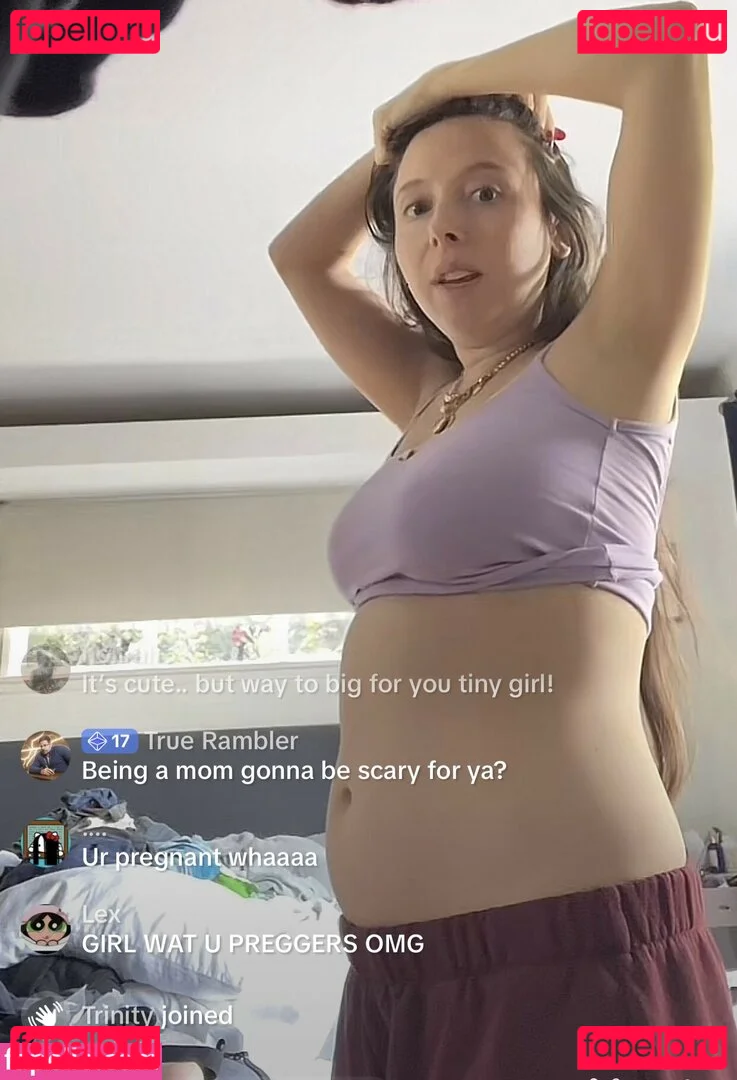 Esther Povitsky Onlyfans Photo Gallery 