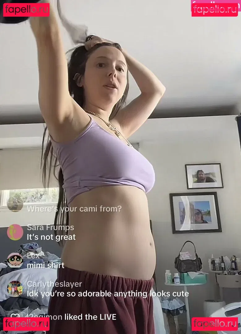 Esther Povitsky Onlyfans Photo Gallery 