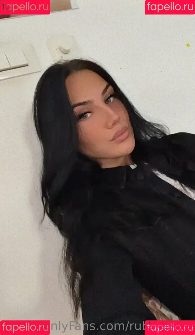 rubyshyne Onlyfans Photo Gallery 